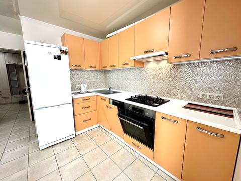 квартира за адресою Оксамитова вул., 20-В