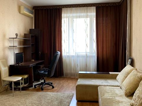 квартира за адресою Володимира Івасюка просп. (Героїв Сталінграду), 6
