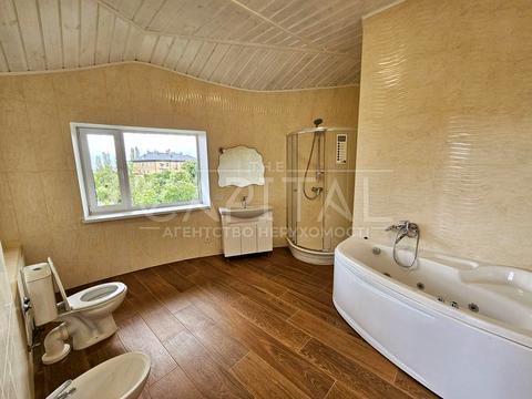 будинок за адресою Добрий Шлях вул.