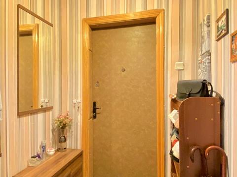 кімната за адресою Ревуцького вул., 11-Г