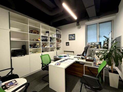 комерційна за адресою Сім'ї Прахових вул. (Гайдара), 58/10