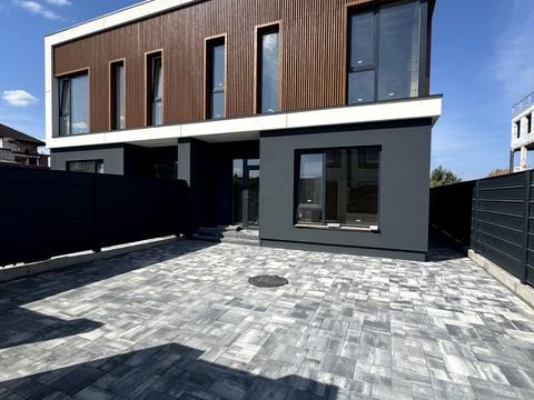 дом по адресу Радужная ул.