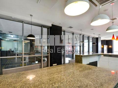 комерційна за адресою Київ, Саксаганського вул., 88