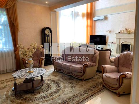 будинок за адресою Катерини Білокур вул.