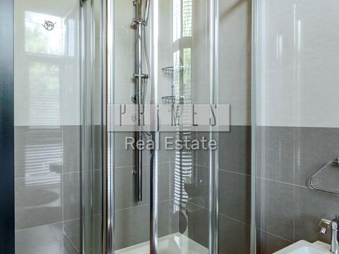 будинок за адресою Осіння