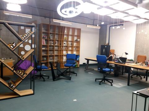 комерційна за адресою Європейського Союзу просп. (Правди), 45