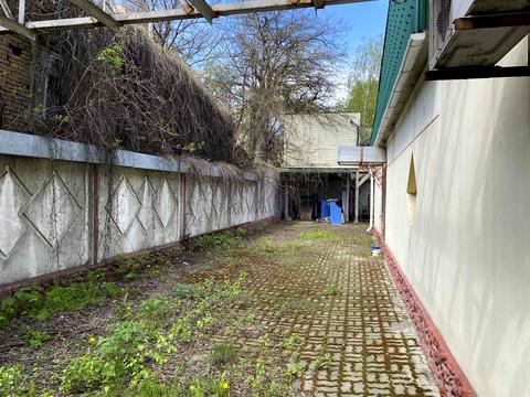 коммерческая по адресу Карла Либкнехта, 26