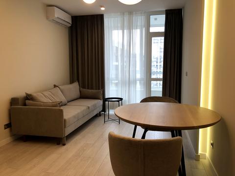 квартира за адресою Олександра Олеся вул., 2-В