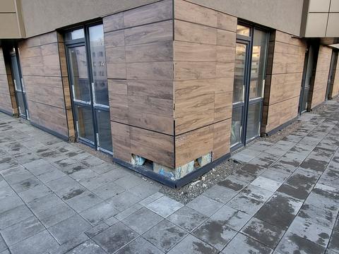 комерційна за адресою Андрія Верхогляда вул. (Михайла Драгомирова), 4Б