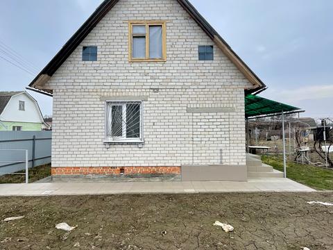 будинок за адресою Астра