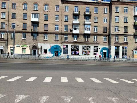 комерційна за адресою 128-ї Бригади Тероборони вул. (Курчатова), 4