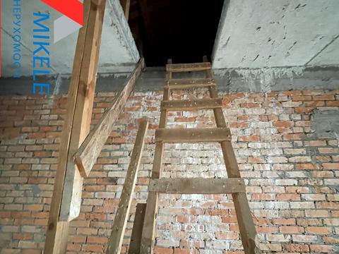 будинок за адресою смт. Козин, 2 лінія, 1