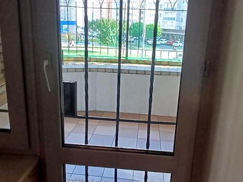 квартира за адресою Зодчих, 12
