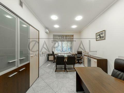коммерческая по адресу Большая Васильковская ул. (Красноармейская), 32