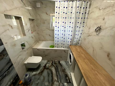 будинок за адресою с. Іванковичі, Нова, 1