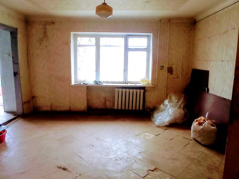 коммерческая по адресу Солідарності, 535