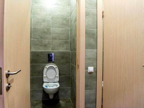 коммерческая по адресу Полевая ул., 21