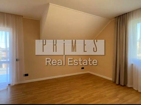 будинок за адресою Августина Волошина вул. (Ярослава Галана)