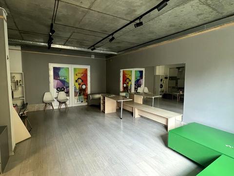 комерційна за адресою Олени Степанівни вул. (Ленінградська), 5