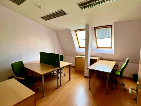 комерційна за адресою Володимирська вул., 97/37