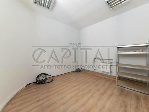 коммерческая по адресу Антоновича ул. (Горького), 122