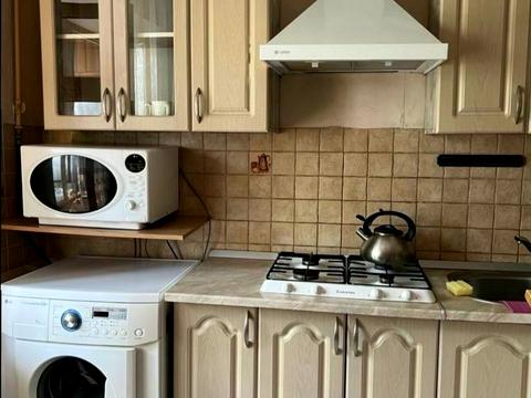 квартира за адресою Левка Лук'яненка вул. (Маршала Тимошенка), 4