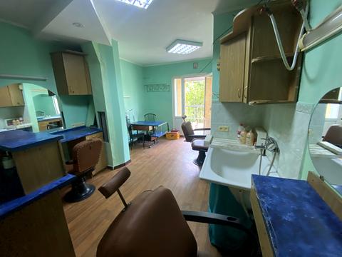 комерційна за адресою Гірницький мікрорайон , 25