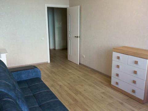 квартира за адресою Академіка Глушкова просп., 107