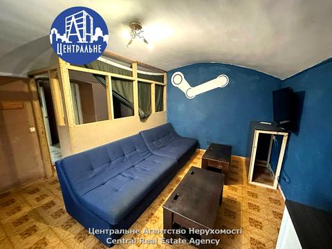 комерційна за адресою Чернівці, Марка Вовчка вул., 2