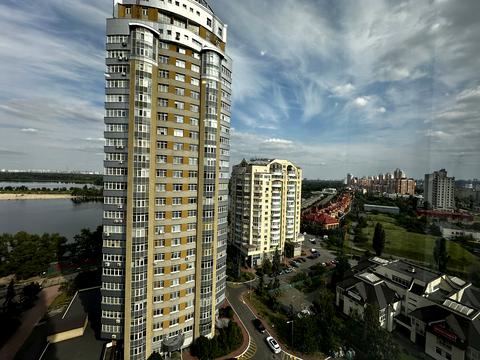 квартира за адресою Володимира Івасюка просп. (Героїв Сталінграду), 12-Ж