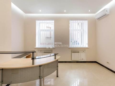 комерційна за адресою Олеся Гончара вул., 84