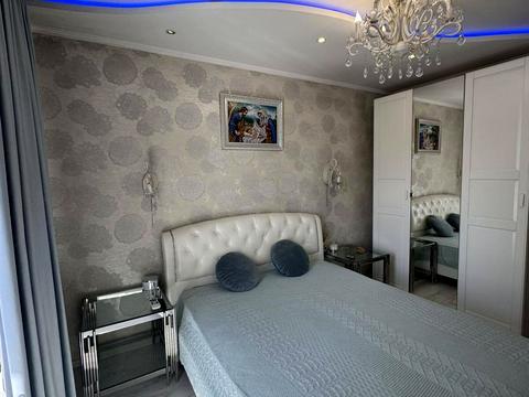 квартира за адресою Володимира Івасюка вул., 7