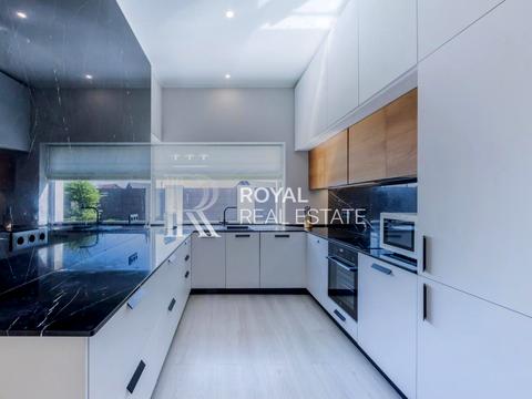 дом по адресу горіхова