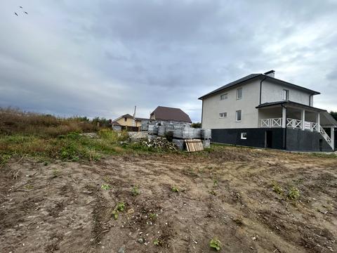 участок по адресу Виноградна, 1
