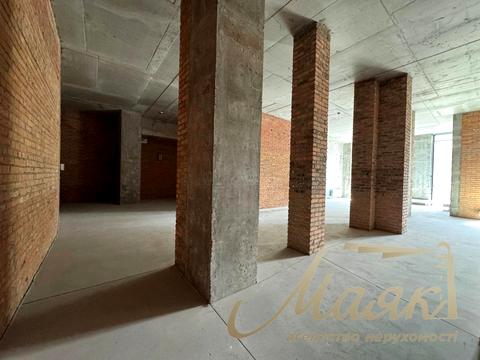 коммерческая по адресу Василия Тютюнника ул. (Анрі Барбюса), 39