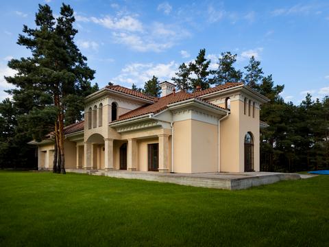 будинок за адресою с. Лебедівка, вул. Центральна