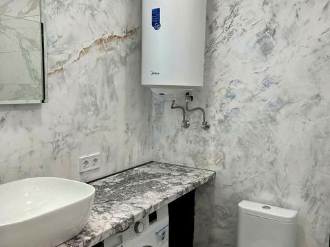 квартира за адресою Вишнева вул., 8