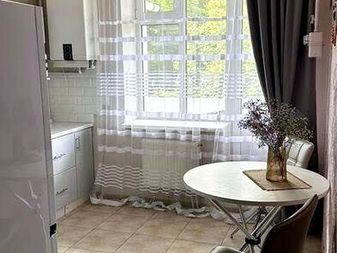 квартира за адресою Кармелюка вул., 5