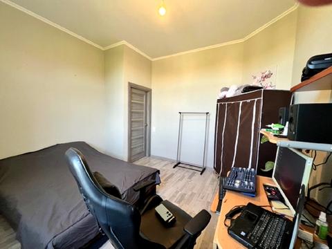 квартира за адресою Докова вул., 15