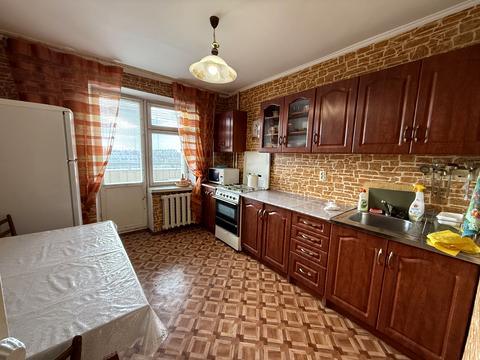 квартира за адресою Миколи Василенка вул., 13