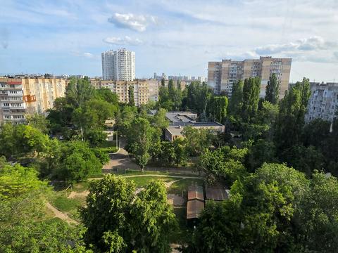 квартира за адресою Небесної Сотні просп. (Маршала Жукова), 79а