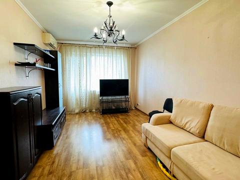 квартира за адресою Вечірній бульв., 1