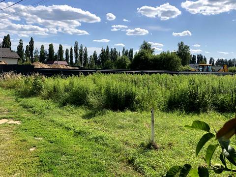 участок по адресу Вишнева