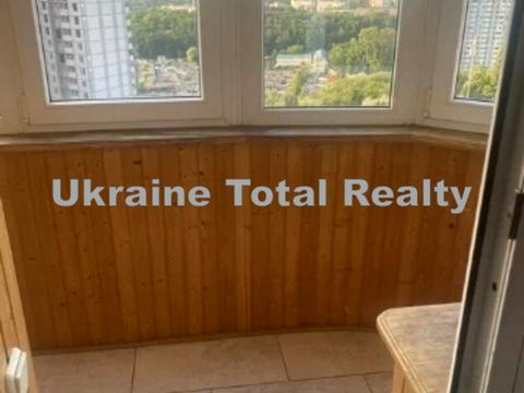 квартира за адресою Степана Руданського вул., 4-6