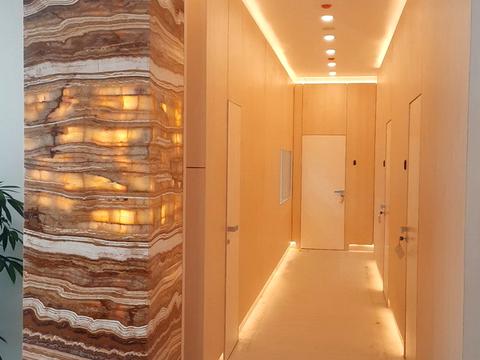 комерційна за адресою Київська вул., 107б