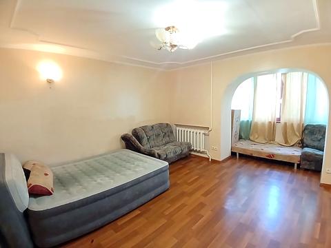 квартира по адресу Степана Бандери ул., 49