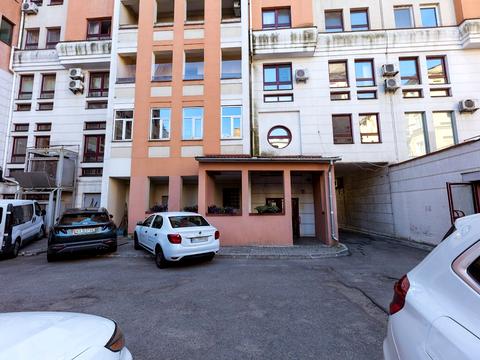 квартира за адресою Шота Руставелі вул., 44