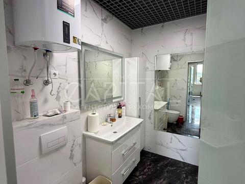 коммерческая по адресу Антоновича ул. (Горького), 74-78