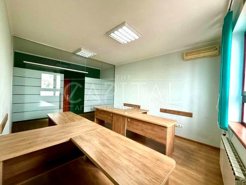 комерційна за адресою Шота Руставелі вул., 44