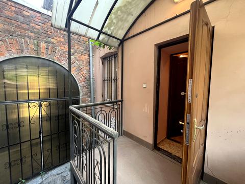 квартира за адресою Соборна вул., 76